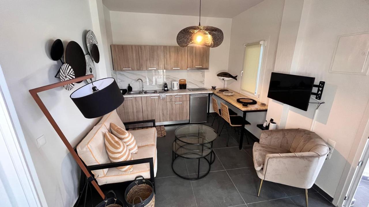 Le Sirene Apartments Скиатос Екстериор снимка